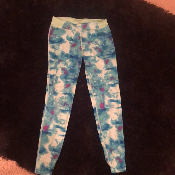 😻LEGGINGS😻 - Picture 2 of 4